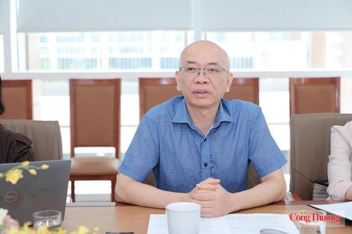 Ông Trần Thanh Hải, Phó Cục trưởng Cục Xuất nhập khẩu phát biểu tại buổi làm việc. Ảnh: Hoàng Nhưỡng