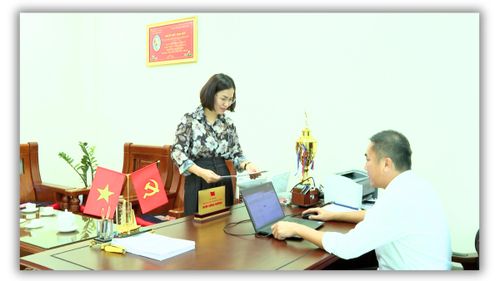 Đội ngũ cán bộ cơ sở thực hiện tốt công tác tham mưu.