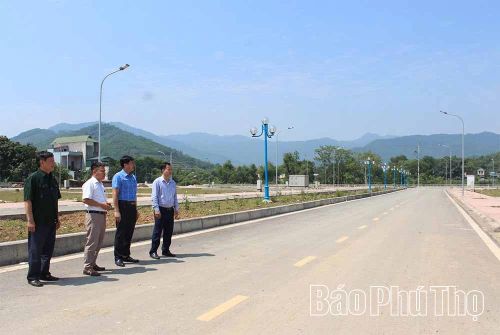 Hạ tầng các khu đô thị trên địa bàn được hoàn thiện, tạo diện mạo khang trang, hiện đại.