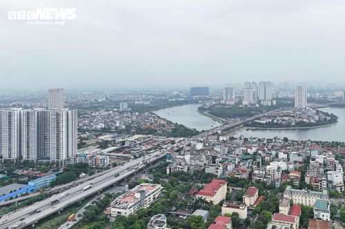 Việc mở rộng tuyến cao tốc cửa ngõ phía Nam Thủ đô nhằm đáp ứng nhu cầu giao thông ngày càng tăng, đặc biệt khi Hà Nội đang triển khai nhiều dự án hạ tầng lớn, trong đó có quy hoạch trục không gian Quốc lộ 1A rộng 90m với 16 làn xe.