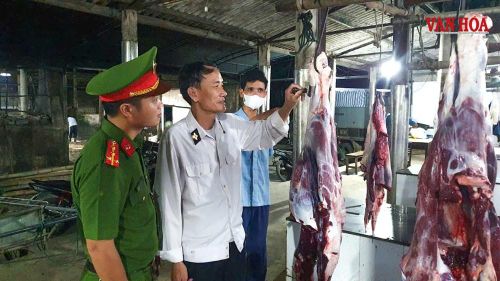 Công việc đặc thù vất vả, làm xuyên đêm nhưng 6 tháng qua, 37 cán bộ hợp đồng kiểm soát giết mổ tại tỉnh Hà Tĩnh không được chi trả lương, đóng BHXH