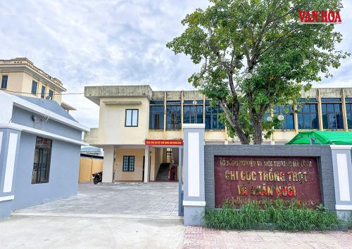 Sau khi sáp nhập về Chi cục Trồng trọt và Chăn nuôi Hà Tĩnh, số phận 37 cán bộ hợp đồng kiểm soát giết mổ trở nên "vô định"