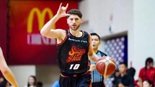 Jamal Mayali giữ áp lực tấn công cho Saigon Heat.