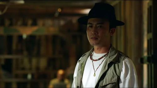 Doãn Quốc Đam trong phim.