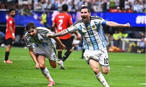 Đội tuyển Argentina cũng sở hữu nhiều ngôi sao giàu kinh nghiệm và vẫn lấy Lionel Messi làm trung tâm trong lối chơi.