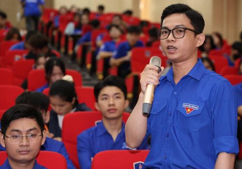 Anh Nguyễn Hoàng An Khương chia sẻ hành trình vươn lên tại TPHCM.