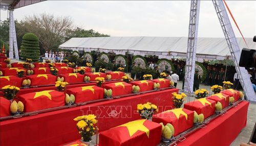 Do điều kiện chiến tranh ác liệt kéo dài, 63 bộ hài cốt của các liệt sĩ đợt này chưa xác định được tên tuổi, quê quán. Song may mắn có 2 mẫu sinh phẩm đủ điều kiện để gửi xác định ADN.