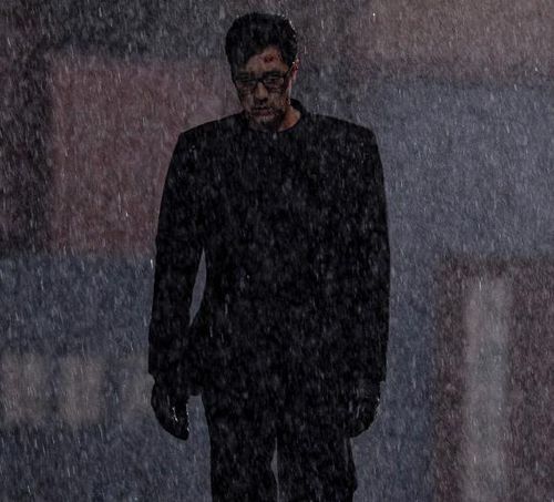 So Ji Sub thể hiện nỗi tuyệt vọng của một người cha bằng diễn xuất đầy nội lực.