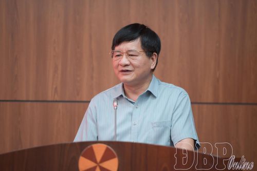 Phó Bí thư Thường trực Tỉnh ủy Lê Thành Đô phát biểu tại hội nghị.