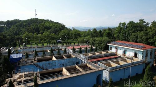 Hạ tầng cấp nước được đầu tư, nâng cấp, đáp ứng nhu cầu sử dụng nước sạch ngày càng tăng của người dân.