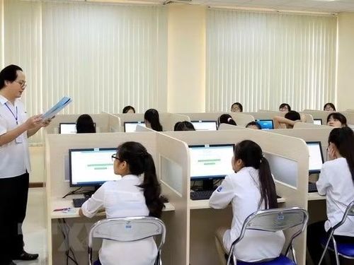 Về lâu dài, việc hiện đại hóa công tác khảo thí theo hướng các quốc gia có nền giáo dục tiên tiến đang thực hiện sẽ góp phần giải quyết được tận gốc vấn nạn gian lận thi cử.
