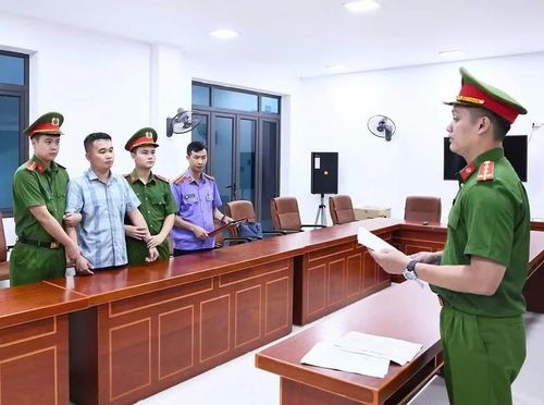 Bê bối gian lận tại Điểm thi Trường THPT Chuyên Tuyên Quang cần tiếp tục được điều tra làm rõ và xử lý nghiêm các cá nhân vi phạm nhằm bảo vệ tính khách quan, công bằng của kỳ thi tốt nghiệp THPT.
