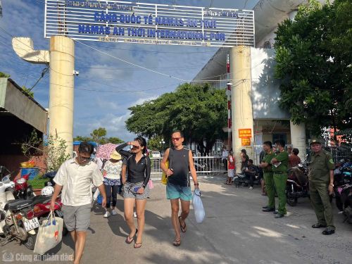 Công an đặc khu Phú Quốc đảm bảo ANTT tại Cảng An Thới.
