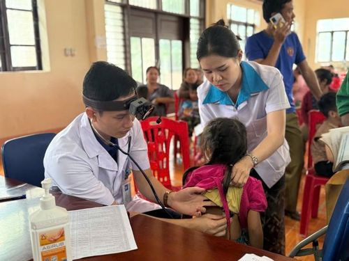 Đây là chương trình ý nghĩa nhằm hỗ trợ y tế kịp thời cho vùng còn gặp nhiều khó khăn.