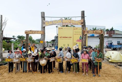 Nghi thức khởi động xây mái ấm Sài Gòn Bao Dung