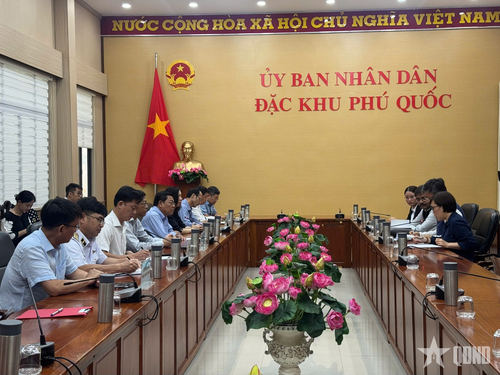 Quang cảnh buổi làm việc tại đặc khu Phú Quốc.
