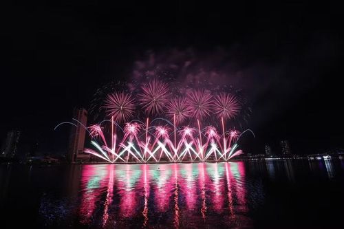 Truyền tải tinh thần kết nối đúng với chủ đề "Những chân trời kết nối".