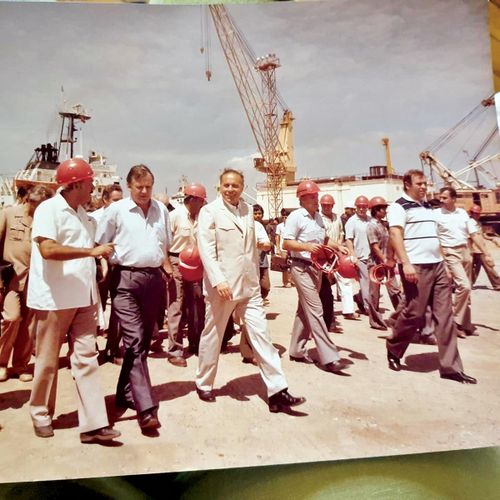Ông D.G. Mamedovtiếp đoàn công tác của Liên Xô tại Vũng Tàu (ảnh do Đại sứ quán Azerbaijan tại Hà Nội cung cấp)