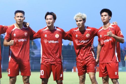 PVF-CAND giành 1 điểm trong trận ra quân. Ảnh: VFF