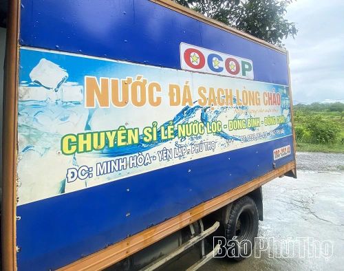 Không chỉ vận chuyển những chai nước tinh khiết, mỗi chuyến xe còn chuyên chở câu chuyện về hành trình nâng tầm nguồn nước quê hương.