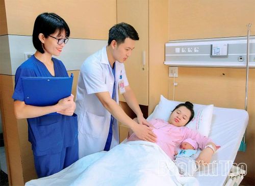 Bệnh viện Sản Nhi tỉnh Phú Thọ nâng cao chất lượng chăm sóc sức khỏe bà mẹ và trẻ sơ sinh, tạo nền tảng quan trọng để thực hiện mục tiêu nâng cao chất lượng dân số.