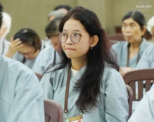 Phật tử tu Ngày an lạc