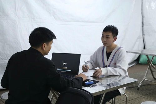 Công an Bắc Ninh đấu tranh với các đối tượng trong vụ án.