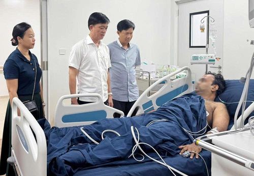 Hiện còn một nạn nhân đang điều trị tại bệnh viện, 16 người khác đã khỏe mạnh, xuất viện. Ảnh: Dung Hoàng/VTC News.