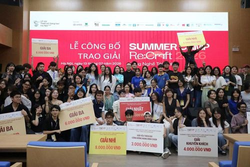 Hơn 100 sinh viên đã tham gia "Summer Camp"