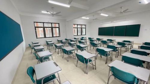Hệ thống phòng lớp học hiện đại, khang trang.
