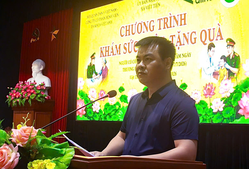  Đồng chí Nguyễn Đức Đoàn, Phó bí thư Đảng ủy, Chủ tịch UBND xã Việt Tiến phát biểu tại chương trình.