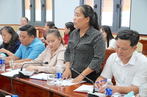 Phó giám đốc Trạm y tế xã Dầu Tiếng - BS Trần Thị Mai Sương. QUANG HUY