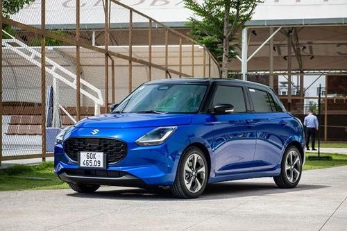 Suzuki Swift: 29 xe Suzuki Swift với doanh số 29 xe bán ra tháng 6 vừa qua, giảm mạnh 54% so với tháng 5, đây cũng là mức giảm sâu nhất trong nhóm xe bán chậm. Sau 6 tháng đầu năm, doanh số cộng dồn của mẫu hatchback này đạt 155 xe. Với mức giá chưa thực sự cạnh tranh và nguồn cung từng gián đoạn, cùng thiếtb kế hatchback cũ đã ảnh hưởng đáng kể đến sức mua của mẫu xe này.