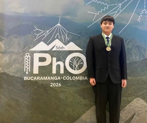 Tạ Ngọc Minh - "chàng trai vàng" Olympic Vật lí quốc tế 2026.