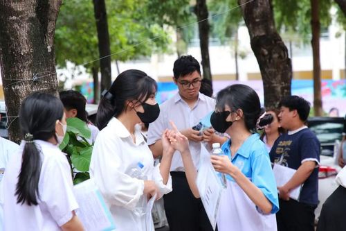 Ngành Giáo dục Đắk Lắk bác bỏ thông tin sai sự thật về nghi vấn thí sinh gian lận trong kỳ thi tốt nghiệp THPT. (Ảnh: Thế Hùng)