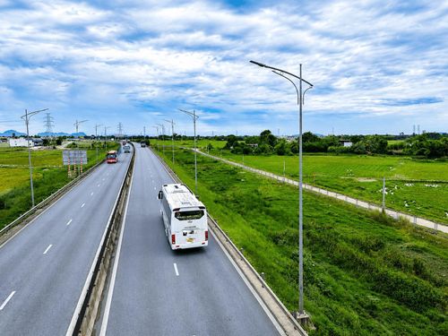Việc xử lý nghiêm các hành vi vi phạm nồng độ cồn là một trong những giải pháp nhằm bảo đảm trật tự, an toàn giao thông và phòng ngừa nguy cơ tai nạn.
