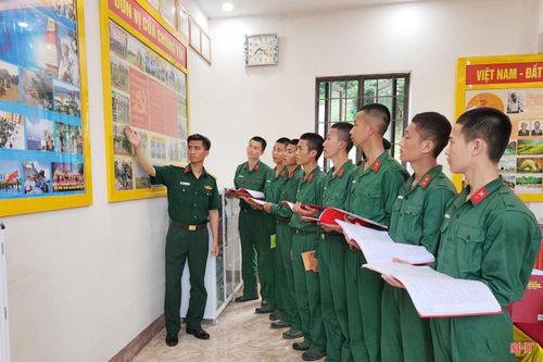 Trung đoàn 841 tăng cường xây dựng văn hóa cho quân nhân để góp phần ngăn chặn, đẩy lùi văn hóa xấu độc thẩm lậu vào chiến sĩ trẻ.