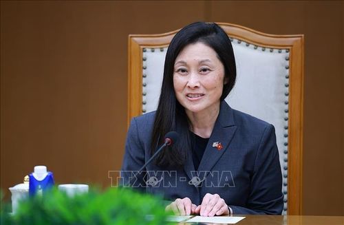 Bà Jennifer Wicks, Đại sứ Hoa Kỳ tại Việt Nam phát biểu. Ảnh: Dương Giang/TTXVN