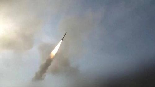 Còi báo động không kích vang lên ở Bahrain khi Iran ném bom căn cứ không quân của Jordan, đánh dấu sự leo thang căng thẳng. (Ảnh tư liệu: Reuters)