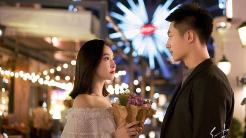 Phát sóng năm 2018 với 25 tập, Kết Ái: Mối Tình Đầu Của Đại Nhân Thiên Tuế là lựa chọn dành cho khán giả yêu thích ngôn tình pha kỳ ảo. Câu chuyện xoay quanh Hạ Lan Tĩnh Đình, một "chu linh" mang tình yêu kéo dài qua nhiều kiếp luân hồi với Quan Bì Bì. Bên cạnh yếu tố tiền kiếp, định mệnh và thế giới huyền bí, bộ phim còn tập trung vào sự hy sinh, lòng chung thủy và những lựa chọn của các nhân vật trước thử thách. Chính sự kết hợp giữa yếu tố lãng mạn và giả tưởng đã tạo nên sức hút riêng cho tác phẩm.