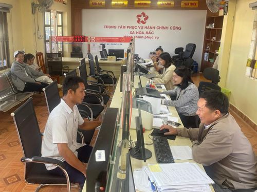 Cải cách thủ tục hành chính, nâng cao chất lượng phục vụ người dân và doanh nghiệp là giải pháp quan trọng để cải thiện môi trường đầu tư, thúc đẩy tăng trưởng kinh tế của tỉnh