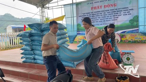 Chương trình hỗ trợ gạo cho hộ nghèo, cận nghèo, có hoàn cảnh khó khăn đã tiếp sức cho người dân vùng khó trên địa bàn tỉnh Thái Nguyên.