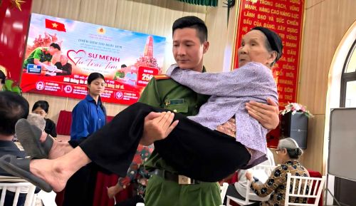 Thân nhân liệt sĩ ngày càng cao tuổi, nếu chậm trễ sẽ ảnh hưởng đến khả năng thu thập nguồn sinh phẩm phục vụ đối chiếu với ngân hàng gen trong tương lai.