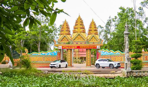 Ấp Vĩnh Lộc hôm nay khoác lên mình diện mạo mới khi ANTT được giữ vững, phum sóc ngày càng bình yên nhỡ mô hình tổ tự quản dòng tộc về ANTT.