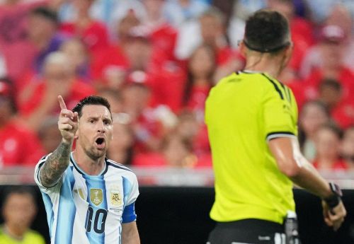  Messi lần đầu đối đầu tuyển Anh trong sự nghiệp ở tuổi 39. 