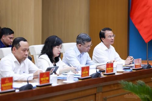 Lãnh đạo các bộ ngành dự cuộc làm việc - Ảnh: VGP/Nhật Bắc