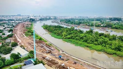 Mặt bằng dự án đường ven sông Cái (một nhánh sông Đồng Nai) đã được các phường Tam Hiệp, Trấn Biên thực hiện để bàn giao cho chủ đầu tư.