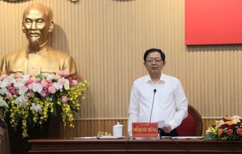 Phó Thủ tướng Chính phủ Hồ Quốc Dũng phát biểu tại buổi làm việc.