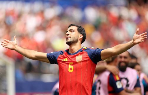 Mikel Merino có thể được cân nhắc đá chính - Ảnh: FIFA