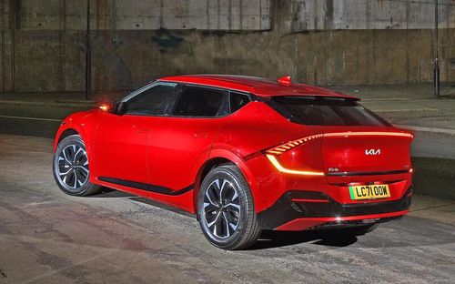 Kia EV6 GT (2021).